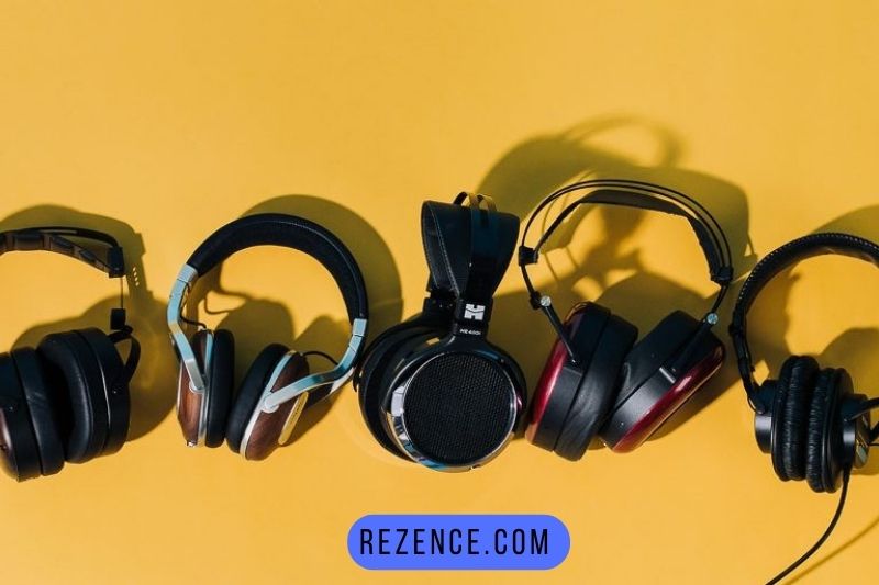 Top Rated 9 Best Headphones Under $1000