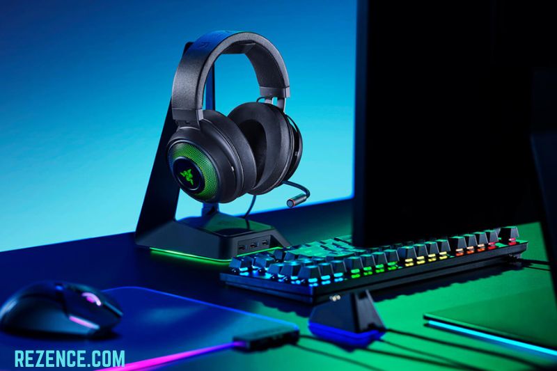 What are the top smartphone gaming headphones?