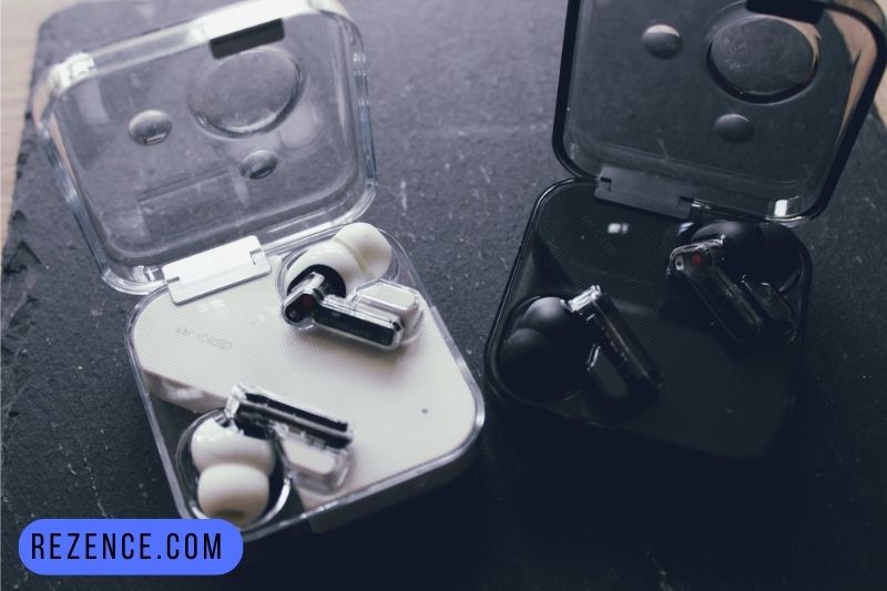Tips and Tricks to Make Your Headphones Last