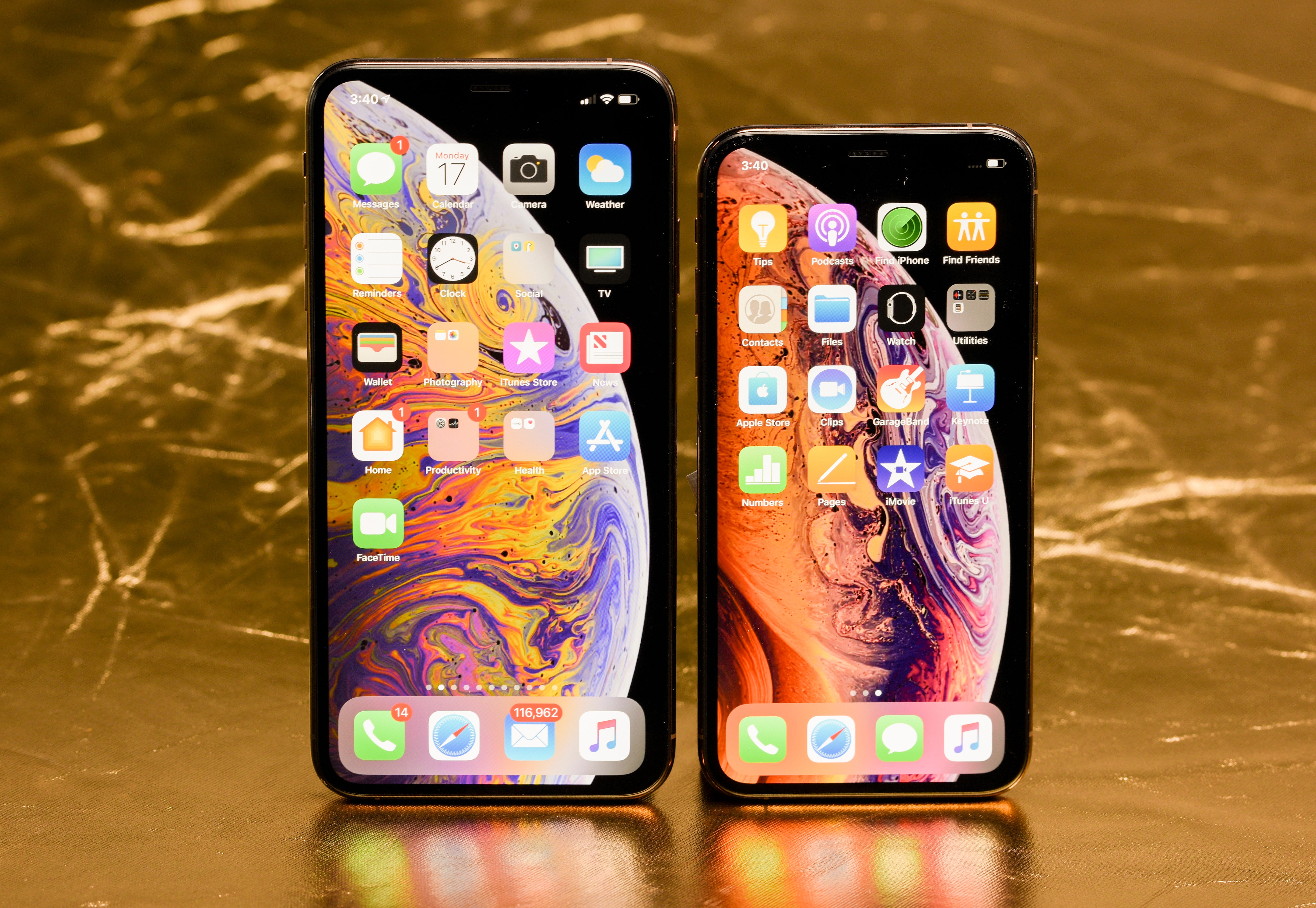 iPhone XS and XS Max review: Apple's beautiful big-screen beasts exact a small ransom